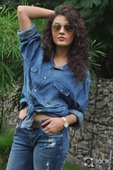 Seerat Kapoor at Run Raja Run Press Meet